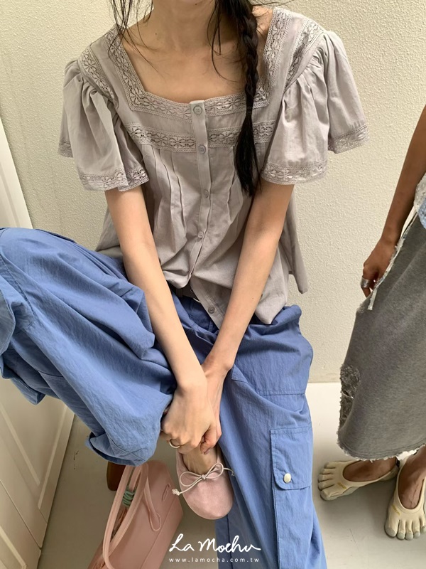 排扣蕾絲傘狀襯衫